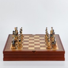 Шахматы сувенирные "Морское сражение" h короля-8 см, h пешки-6.5 см, 36 х 36 см